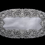 Centro ovale nodo d'amore - Punto Burano ad ago - cm 75x35